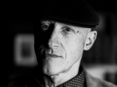 Jorge Martínez: «Creo en Dios en cuanto a su influencia en la historia, no en cuanto a su existencia»