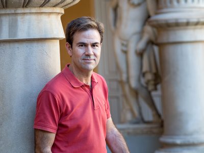 Ricardo Lladosa: “El adulterio como pecado pertenece a una sociedad que ya no existe”