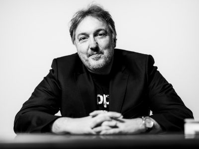 Carlos Zanón: “Al rocanrol se le está quedando cara de western crepuscular”