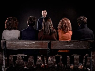 Alberto Conejero: “el teatro es un eterno enfermo con una mala salud de hierro”